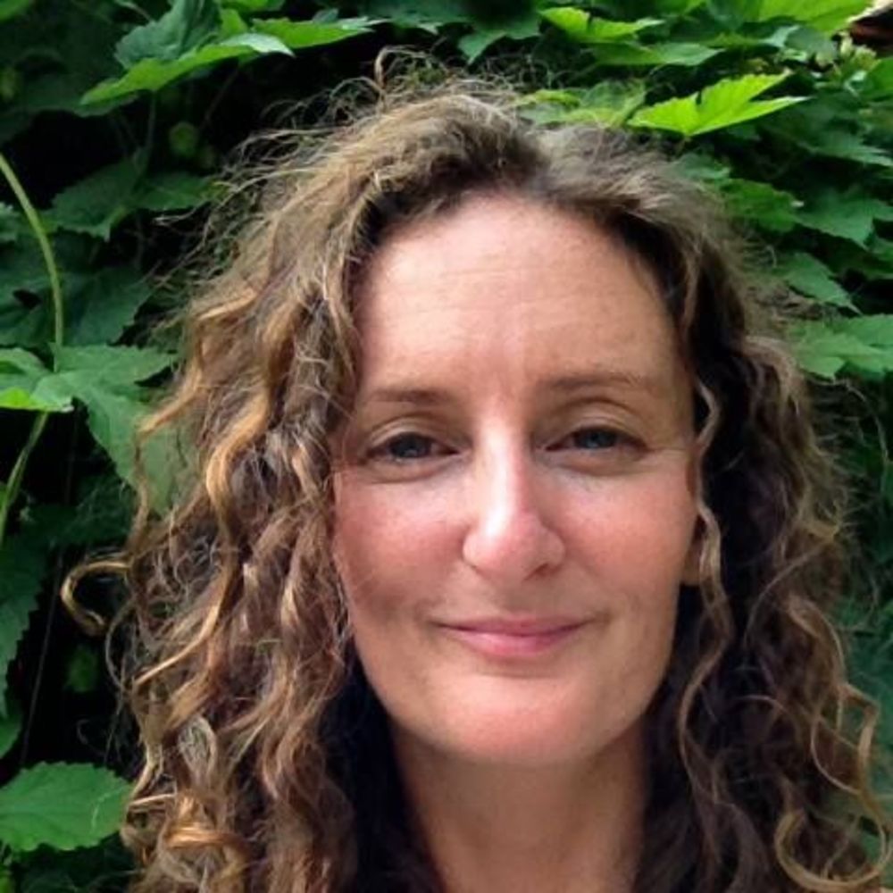 Meet your Posher, Elisa